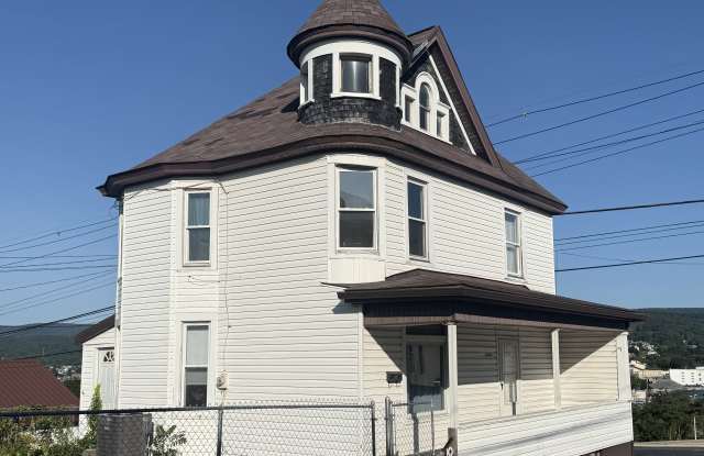 309 16th St photos photos