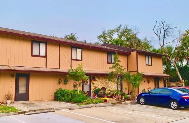 37 VILLAGE DRIVE photos photos