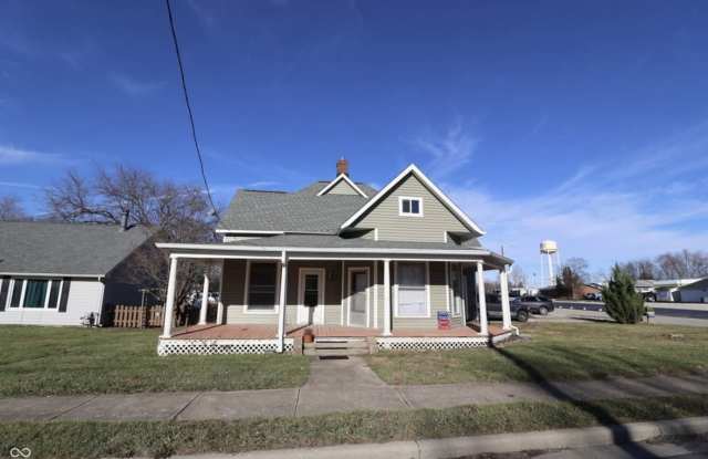 190 East Washington Street - 190 East Washington Street, Morgantown, IN 46160