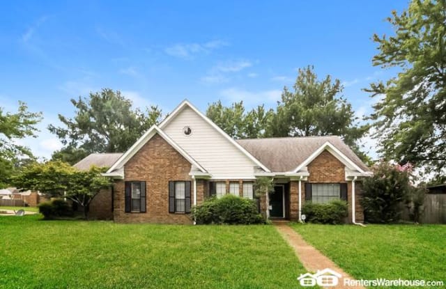 203 Glen Echo Road - 203 Glen Echo Road, Collierville, TN 38017