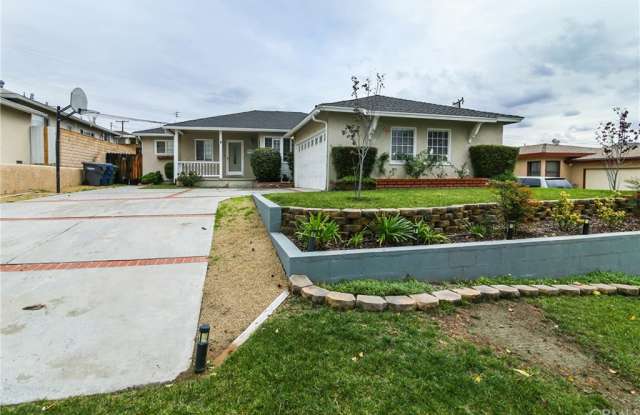 14420 La Mesa Drive Gallery 3