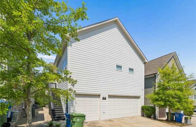 1821 Sanford Drive NW Gallery 1