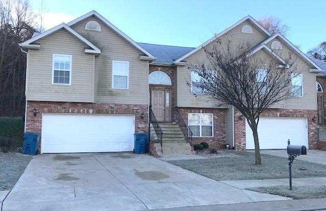 1044 NOTTING HILL Court - 1044 Notting Hill Court, Collinsville, IL 62234