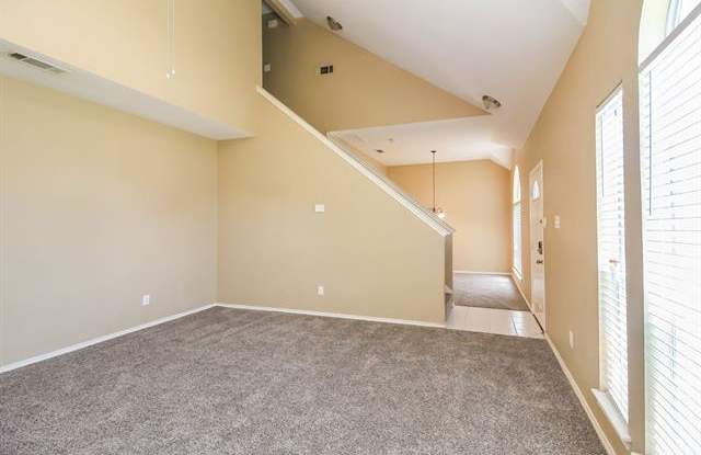 304 Stringer Drive Gallery 2
