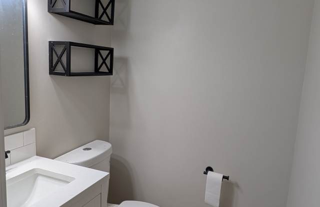 15070 Catbrier Court Gallery 4