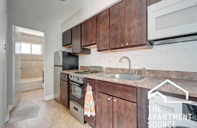 1735 West Bryn Mawr Ave. photos photos