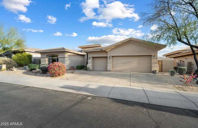 7917 E THUNDERHAWK Road Gallery 2