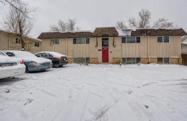 330 Gahart Drive - 2 photos photos