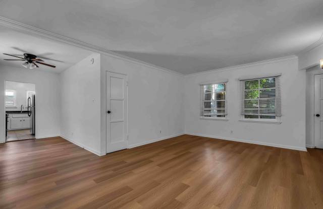 Huge studio in WeHo Gallery 3