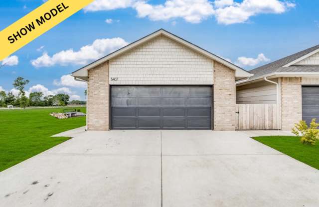 Skyway-Maxine Plan photos photos Skyway-Maxine Plan photos photos