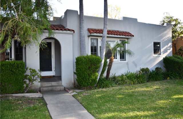 819 E Palm - 819 East Palm Avenue, Orange, CA 92866