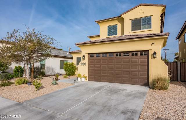 2322 W SIERRA VISTA Drive - 2322 W Sierra Vista Dr, Phoenix, AZ 85015