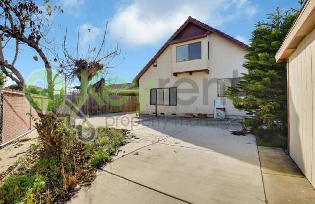 809 N Hobson Ave photos photos