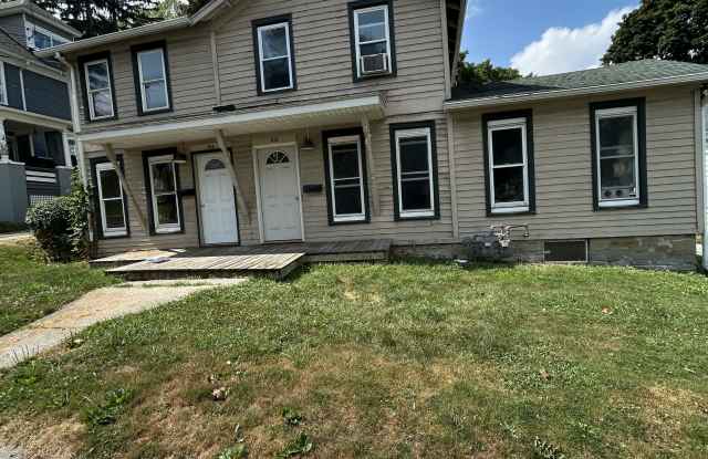 105-107 S Main St photos photos