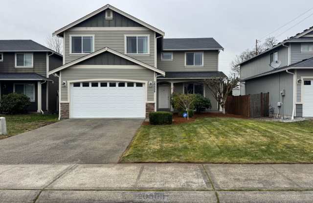 Modern Comfort Meets Convenience – A/C, New Appliances & Spacious Living Near JBLM photos photos