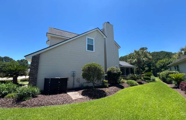 4 Bedroom 2.5 Bath House in Park West - Mount Pleasant Gallery 3