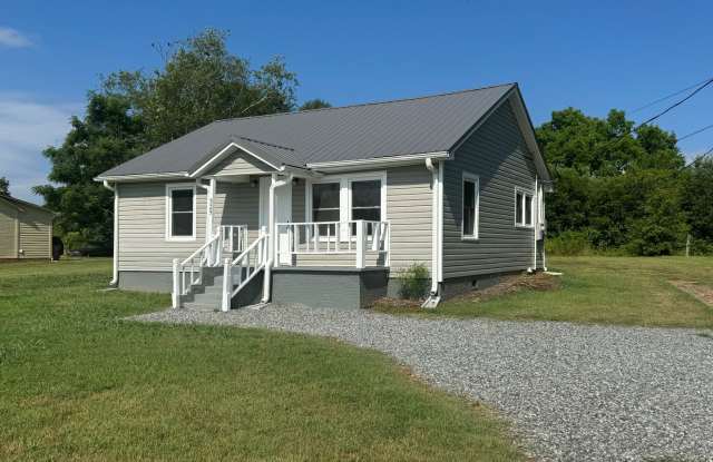 2/1 in Cleveland County, NC - close to hwy 74 photos photos