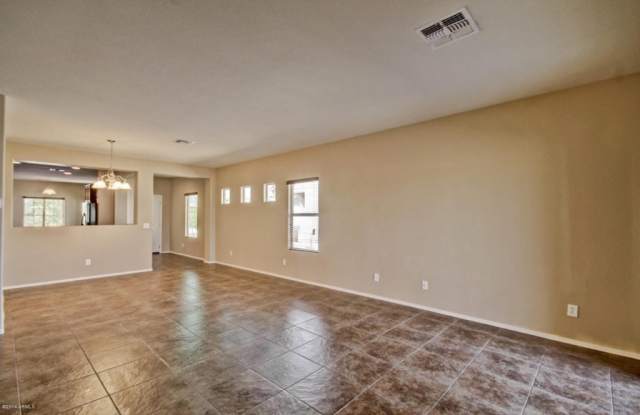 19158 W Woodlands Ave Gallery 3
