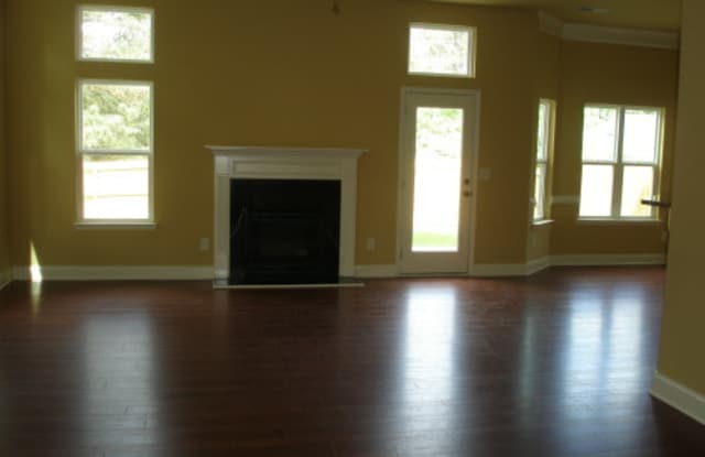 3406 Post Bridge Road Gallery 3
