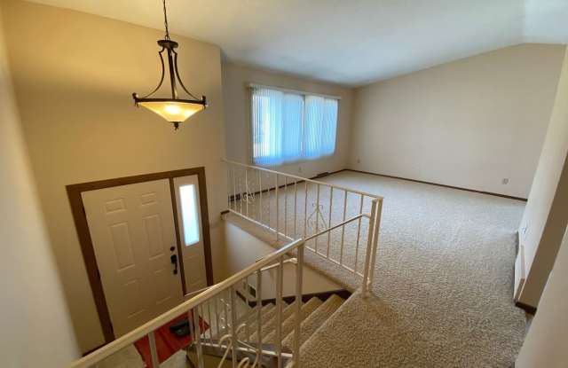 4304 Bridgewood Terrace Gallery 2