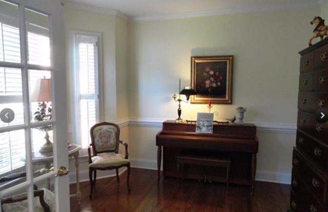 11505 Essex Fells Drive Gallery 3
