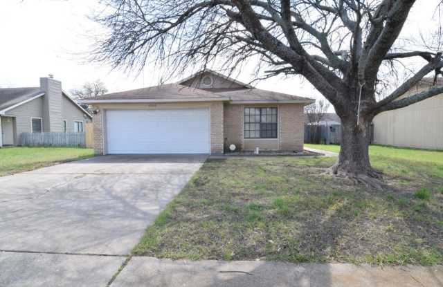 2602 Hemlock Dr - 2602 Hemlock Drive, Killeen, TX 76549