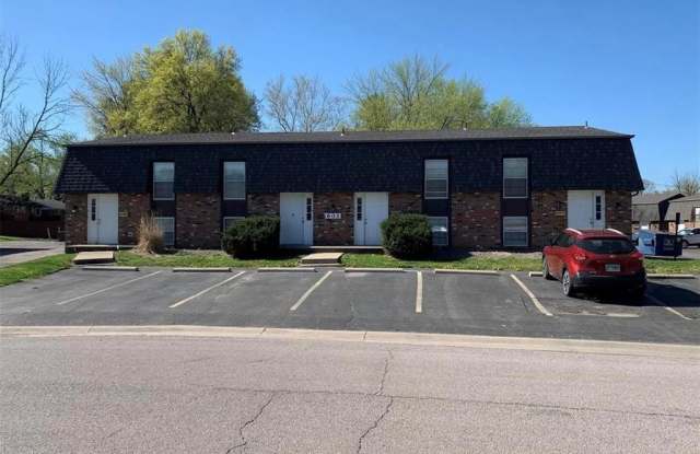 601 WHITE OAK Drive Gallery 1