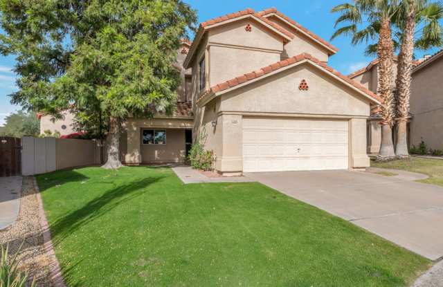 Completely updated 3 bed Scottsdale Home - 13589 North 102nd Place, Scottsdale, AZ 85260