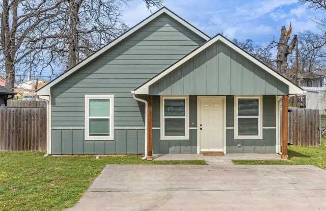 933 Rice Street photos photos