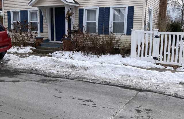 42 Russell Street photos photos