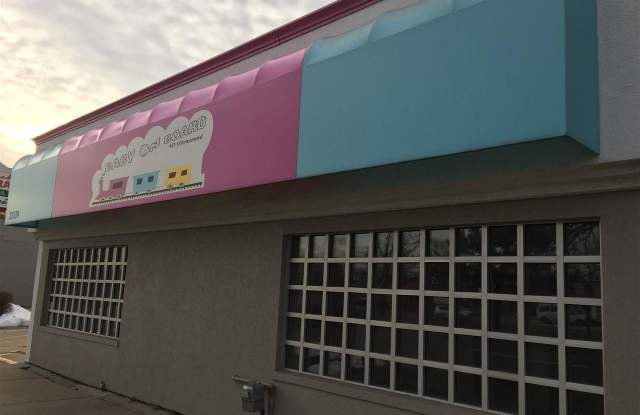 21339 Gratiot Avenue Gallery 3
