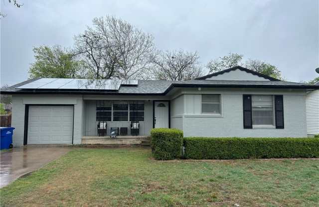 615 S 3rd Street - 615 South 3rd Street, Copperas Cove, TX 76522 615 S 3rd Street - 615 South 3rd Street, Copperas Cove, TX 76522