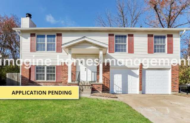 12835 Calamaide Court - 12835 Calamaide Court, Maryland Heights, MO 63043