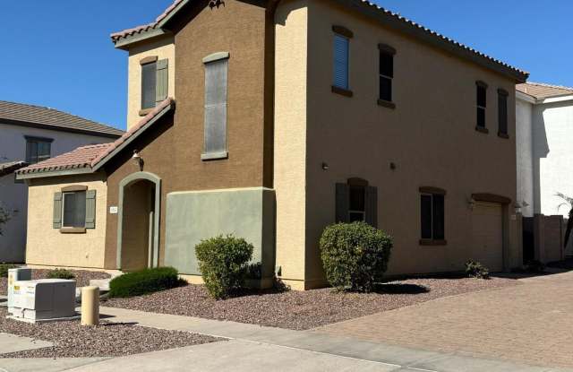 4752 E Laurel Avenue photos photos