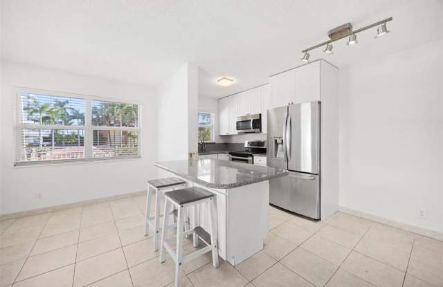 2131 N Ocean Blvd photos photos