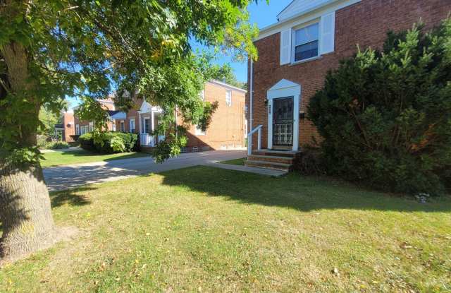 255 E 250 ST photos photos 255 E 250 ST photos photos