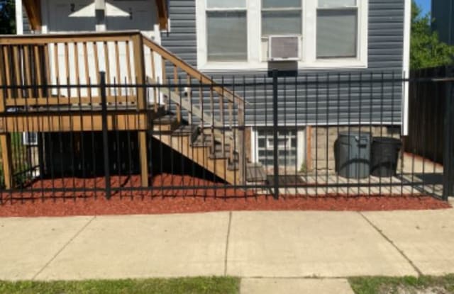4213 S Princeton Ave 2 - 4213 South Princeton Avenue, Chicago, IL 60609