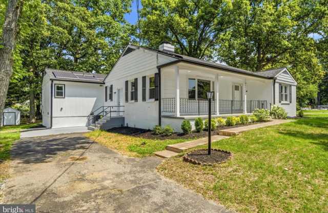 2608 HOLLY DR Gallery 3
