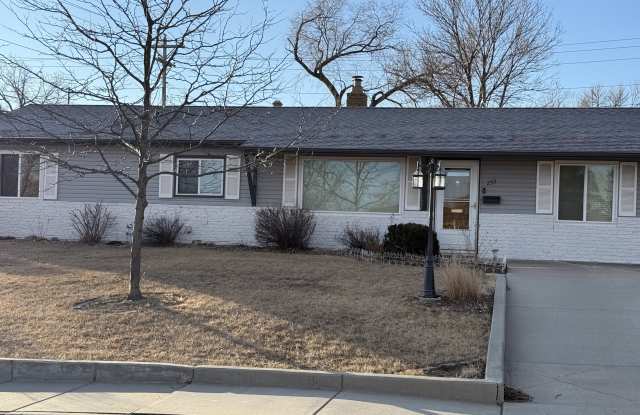 259 East Oakland Street - 259 East Oakland Street, Rapid City, SD 57701