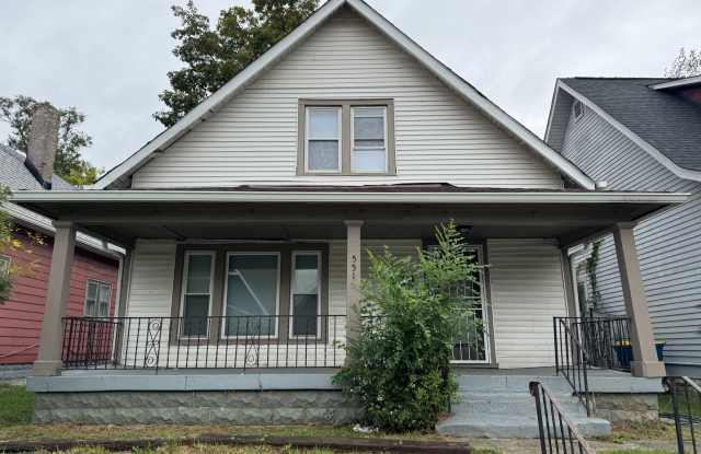 Rivoli Park 2 Beds 1.5 Bath Gallery 1
