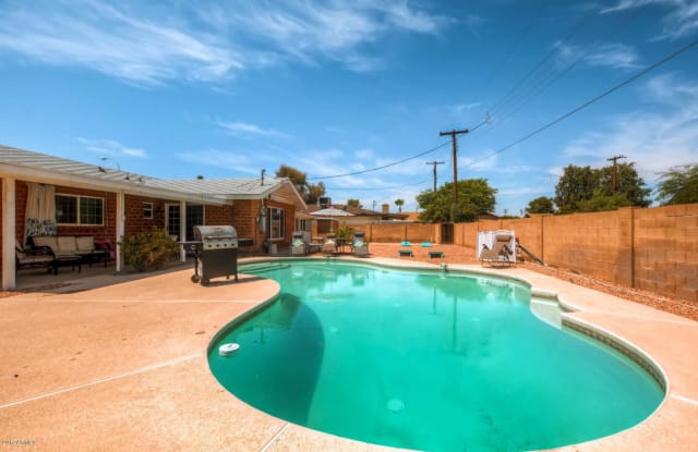 8416 E THOMAS Road - 8416 East Thomas Road, Scottsdale, AZ 85251