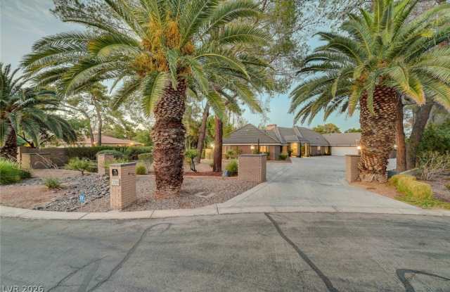 7258 Loma Alta Circle Gallery 1