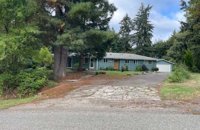 Central Kitsap Rambler 3 Bed 1.5 Bath 2 car garage - 4813 Sandra Lane Northeast, Tracyton, WA 98311