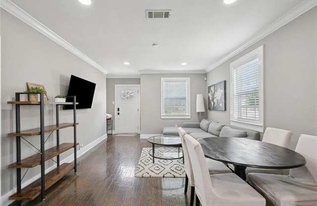 1533 CLAIRE Avenue Gallery 4