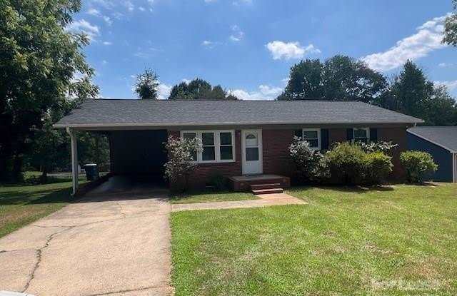 405 Copeland Park photos photos