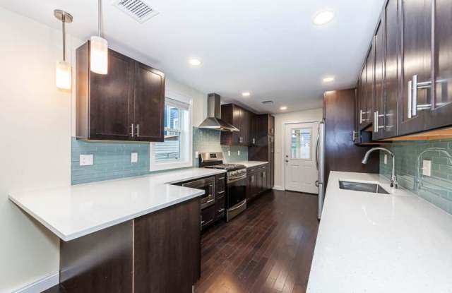 28 Albion St. photos photos