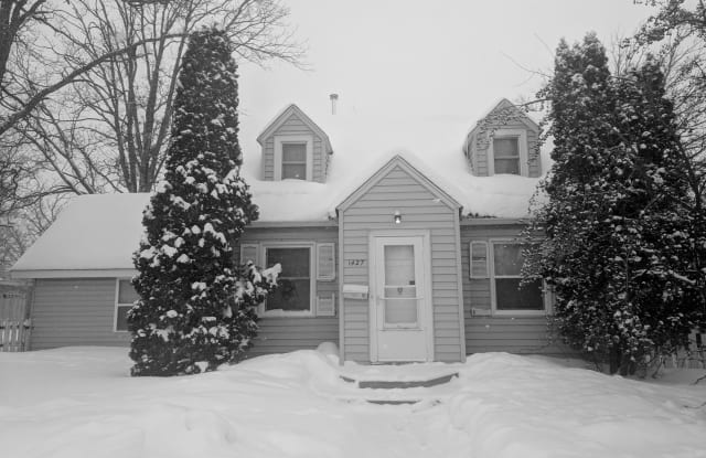 1427 Bixby Avenue Northeast photos photos