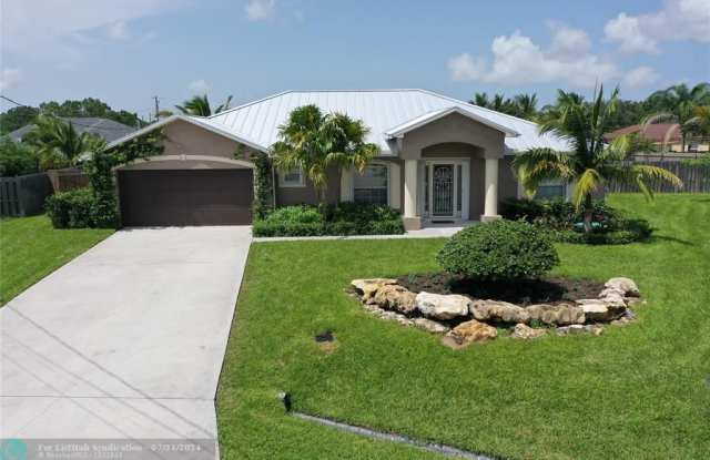 5645 NW Lorna Court - 5645 Northwest Lorna Court, Port St. Lucie, FL 34986