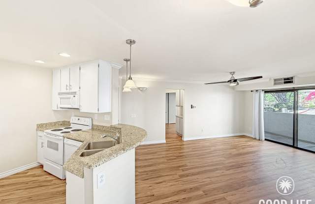 Amazing 1B/1BA Condo in Mira Mesa for Rent With Garage and Laundry! photos photos