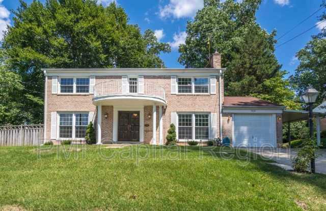 7021 Whittier Blvd - 7021 Whittier Boulevard, Bethesda, MD 20817